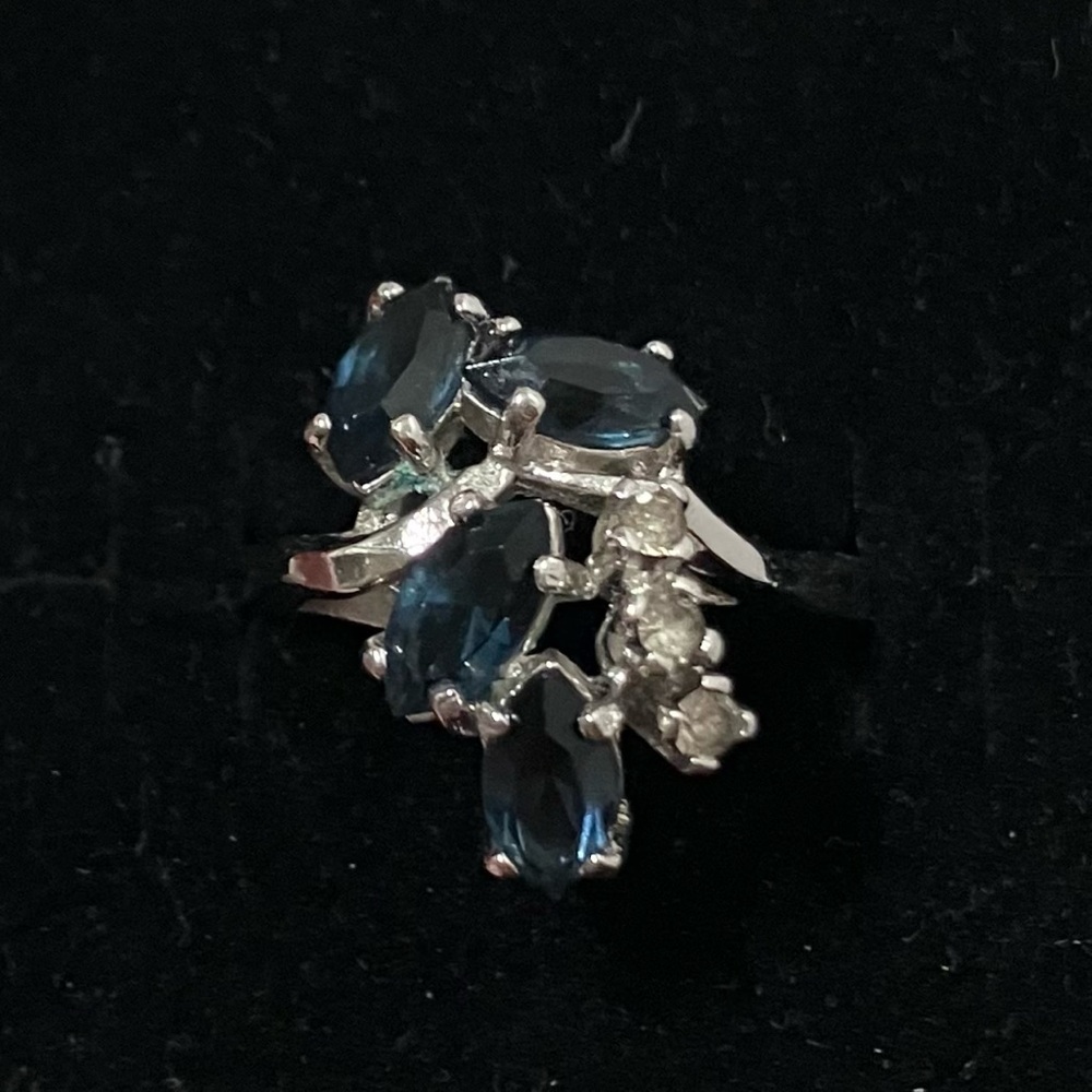 Sarah Coventry 18KT HGE Blue Marquise Stone Cluster Ring